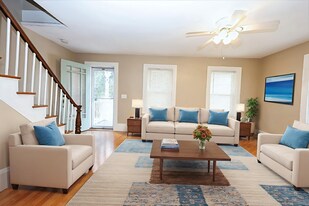 50 Front St in Braintree, MA - Building Photo