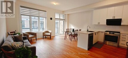 16 Kahshe Ln in Richmond Hill, ON - Building Photo - Building Photo