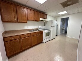 914 Main St in Altavista, VA - Building Photo