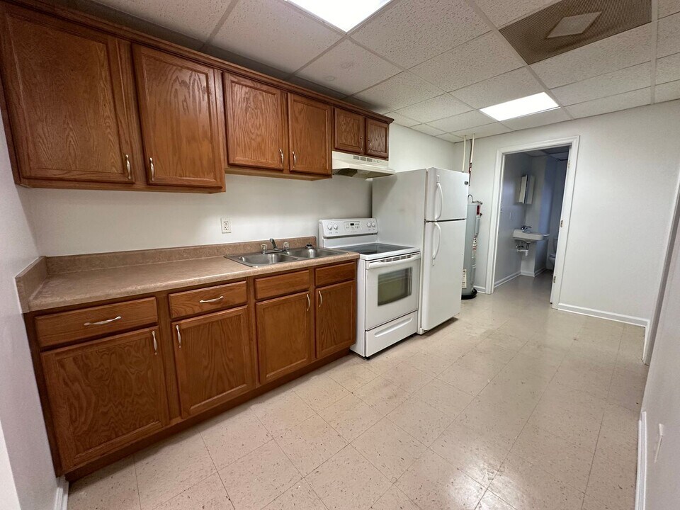 914 Main St in Altavista, VA - Building Photo