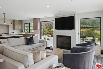 6326 Trancas Canyon Rd in Malibu, CA - Building Photo - Building Photo