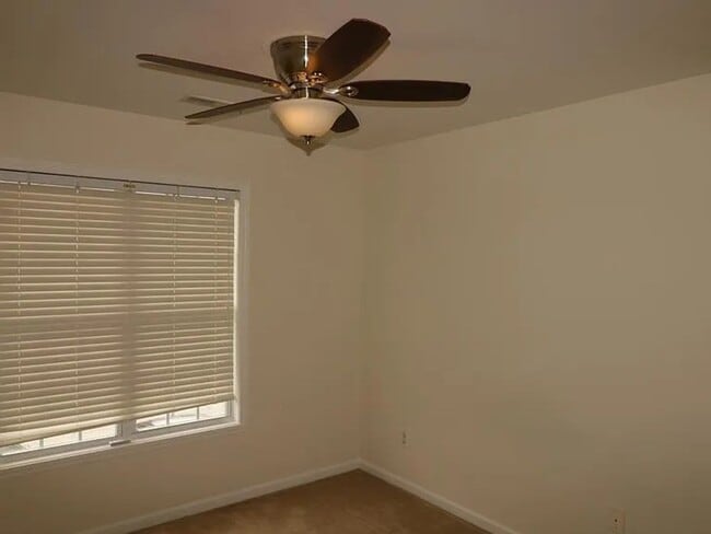 3922 Woodcliff Dr in Winston-Salem, NC - Building Photo - Building Photo