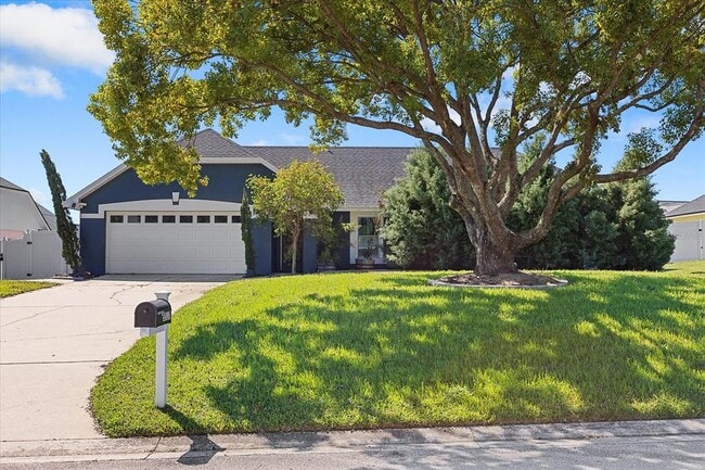 property at 5517 Loma Vista Dr E