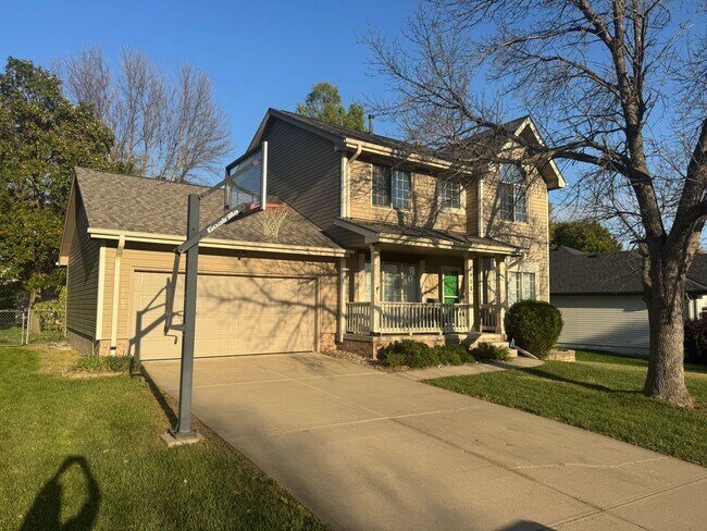 1908 Franklin Dr in Papillion, NE - Building Photo - Building Photo