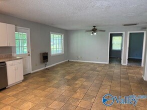 10804 Paradise Shores in Athens, AL - Building Photo - Building Photo