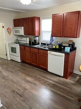 205 S Lynn St, Unit 205 B Lynn in Urbana, IL - Foto de edificio - Building Photo