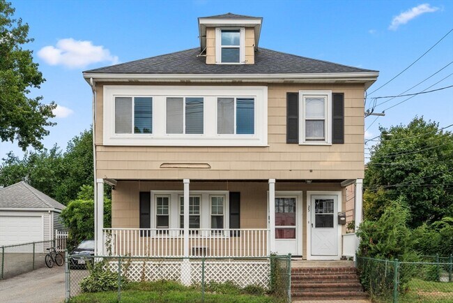 25 Plympton St in Waltham, MA - Building Photo - Building Photo