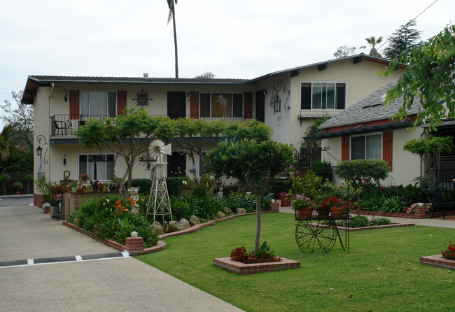 Villa Melchiori in Santa Barbara, CA - Building Photo - Building Photo