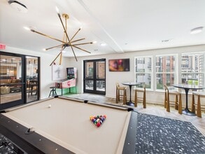 Yardley Flats Apartments in Knoxville, TN - Foto de edificio - Building Photo
