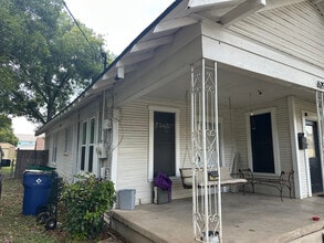 629 Dunn St in Waxahachie, TX - Building Photo - Building Photo