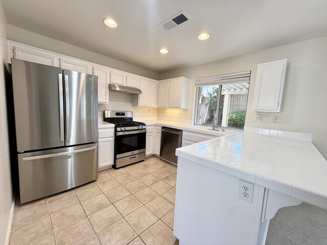 1304 Thunder Springs Dr in Chula Vista, CA - Building Photo - Building Photo