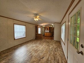 27 Pine Cir in Sauquoit, NY - Building Photo - Building Photo