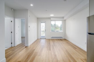 Rock Ridge Living in Maple Ridge, BC - Building Photo - Interior Photo