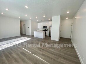 5801 S Garnet Dr in Saint George, UT - Building Photo - Building Photo