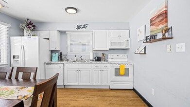 714 West Ave in Ocean City, NJ - Building Photo - Building Photo