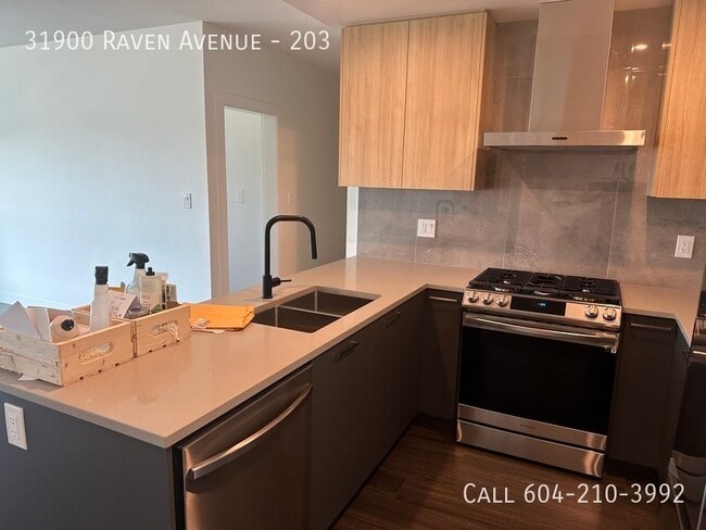 31900 Raven Ave in Mission, BC - Building Photo - Building Photo