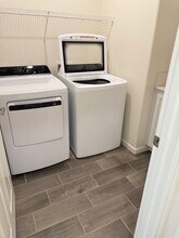 6599 E Weathermaker Ave in Fresno, CA - Building Photo - Building Photo