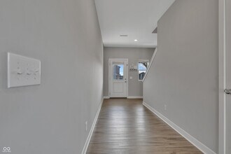 76 Fernleaf Dr in Whiteland, IN - Building Photo - Building Photo