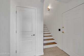 955 E Knox Rd in Chandler, AZ - Building Photo - Building Photo