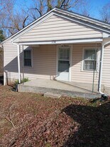 216 Charlotte Ave in Danville, VA - Building Photo