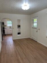 4508 NW Lincoln Ave in Vancouver, WA - Foto de edificio - Building Photo