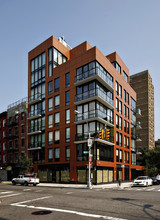 215 Avenue B in New York, NY - Building Photo - Building Photo