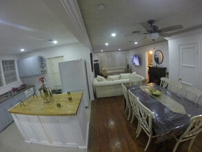 4902 Coke Ave in Lakewood, CA - Building Photo - Building Photo
