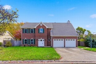 10012 Double Tree Rd in Knoxville, TN - Building Photo