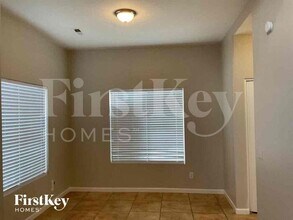 4906 E Brown Rd in Mesa, AZ - Building Photo - Building Photo