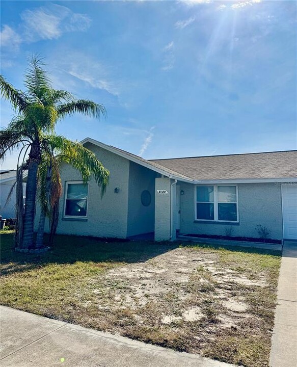 6728 Ranchwood Loop in New Port Richey, FL - Building Photo