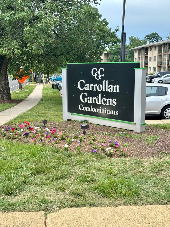 5442 85th Ave, Unit Carroll an Gardens in New Carrollton, MD - Building Photo - Building Photo