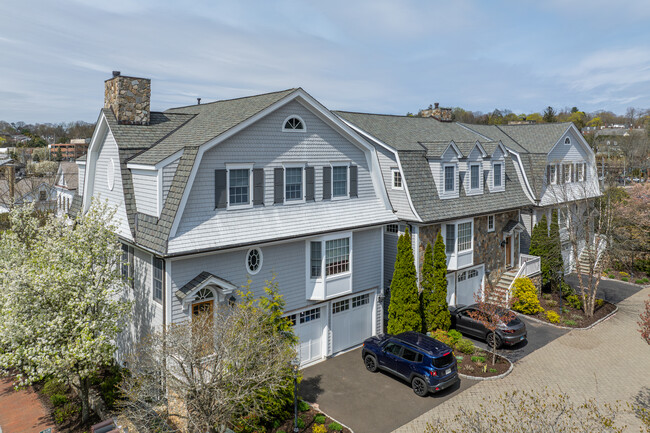 Ardsley Square in New Canaan, CT - Foto de edificio - Primary Photo