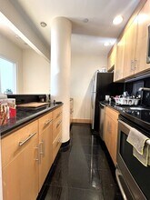 42 Beach St in Boston, MA - Foto de edificio - Building Photo