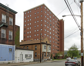 Homestead Apartments in Homestead, PA - Building Photo - Building Photo