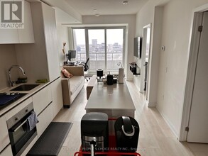 225-1225 Sumach St in Toronto, ON - Building Photo - Building Photo