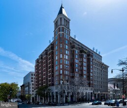 601 Pennsylvania Ave. SE in Washington, DC - Building Photo - Building Photo