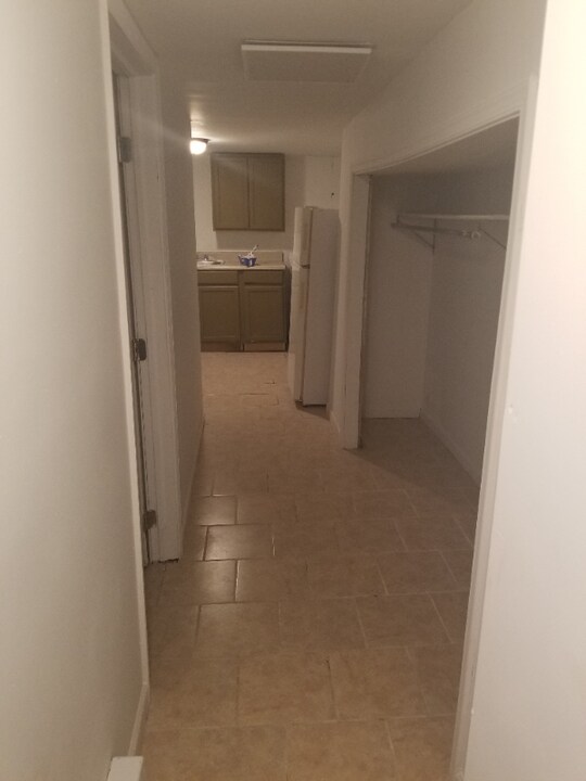 5604 Cedar Ave-Unit -Unit 2 in Philadelphia, PA - Building Photo