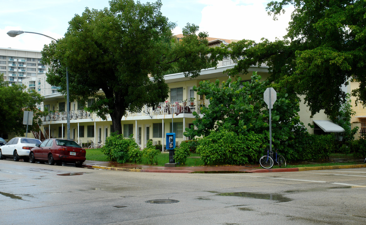 1000 Lenox Ave in Miami Beach, FL - Building Photo