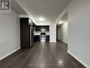 9500 Markham Rd in Markham, ON - Building Photo - Building Photo