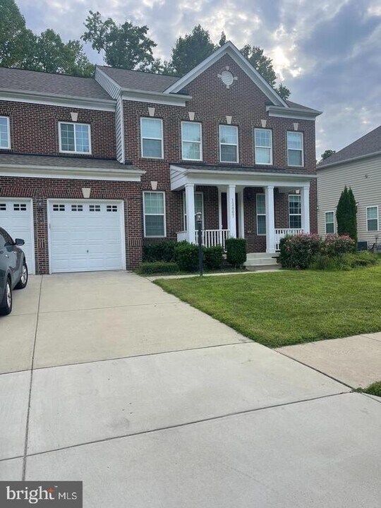 12809 Coventry Mnr Wy in Upper Marlboro, MD - Building Photo