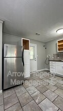 6824 Logan Ave in Lincoln, NE - Building Photo - Building Photo