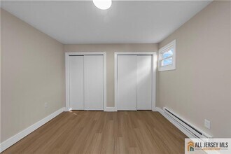 1608 Brunswick Ave in Lawrence Township, NJ - Building Photo - Building Photo