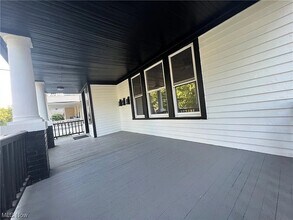 9516 Baltic Rd in Cleveland, OH - Foto de edificio - Building Photo