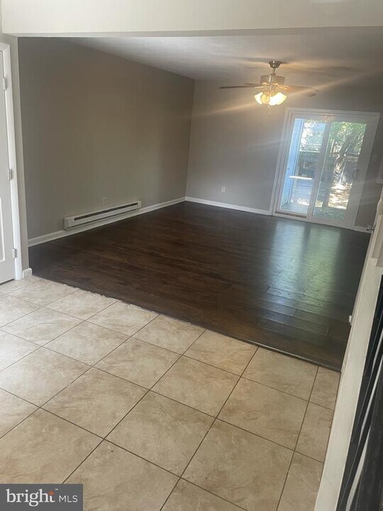 700 Tara Dr in Sicklerville, NJ - Building Photo