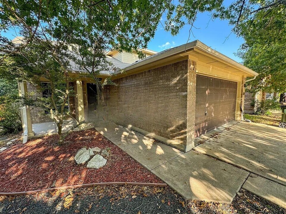 7701 Peabody Dr in Austin, TX - Building Photo