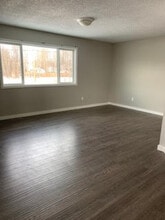 4219 52nd Ave NE in Chetwynd, BC - Building Photo - Building Photo