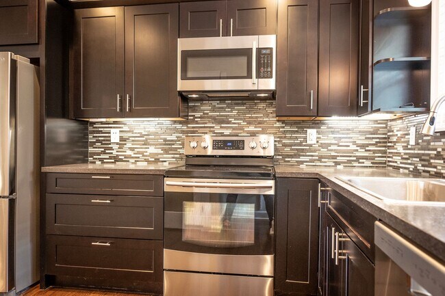 1109 W 49 St-Unit -49SW1111U in Kansas City, MO - Foto de edificio - Building Photo