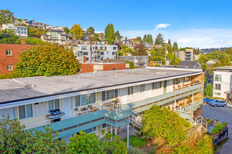 815 3rd Ave N in Seattle, WA - Foto de edificio - Building Photo