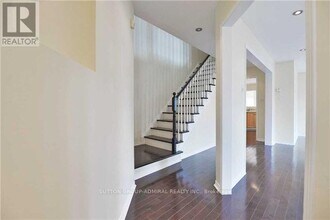 838 Golden Farmer Way in Mississauga, ON - Building Photo - Building Photo