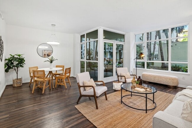 850 Beech St, Unit 203 in San Diego, CA - Building Photo - Building Photo